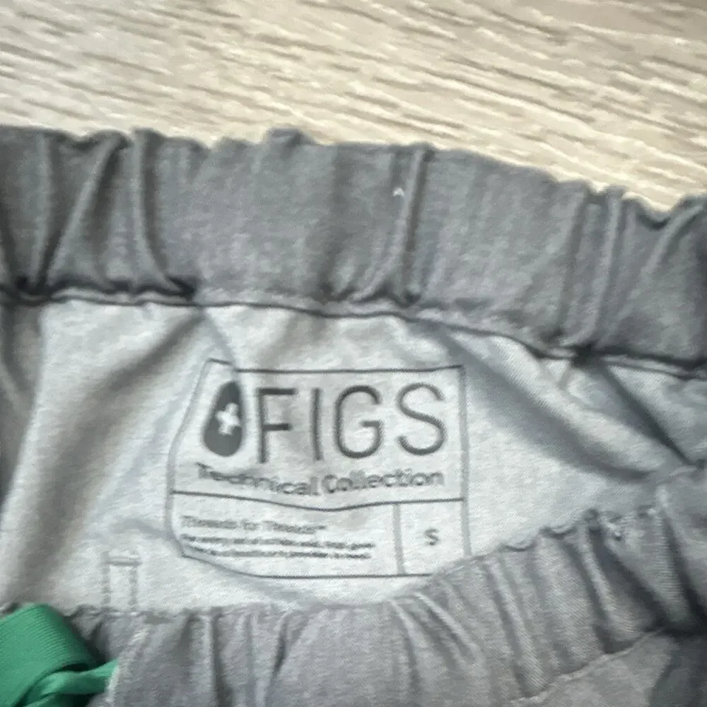 FIGS Men’s Gray Scrub Pants Size S Solid Knit Drawstring FM4500